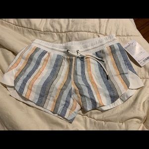 NWT Athleta Beachside Bali Linen Shorts